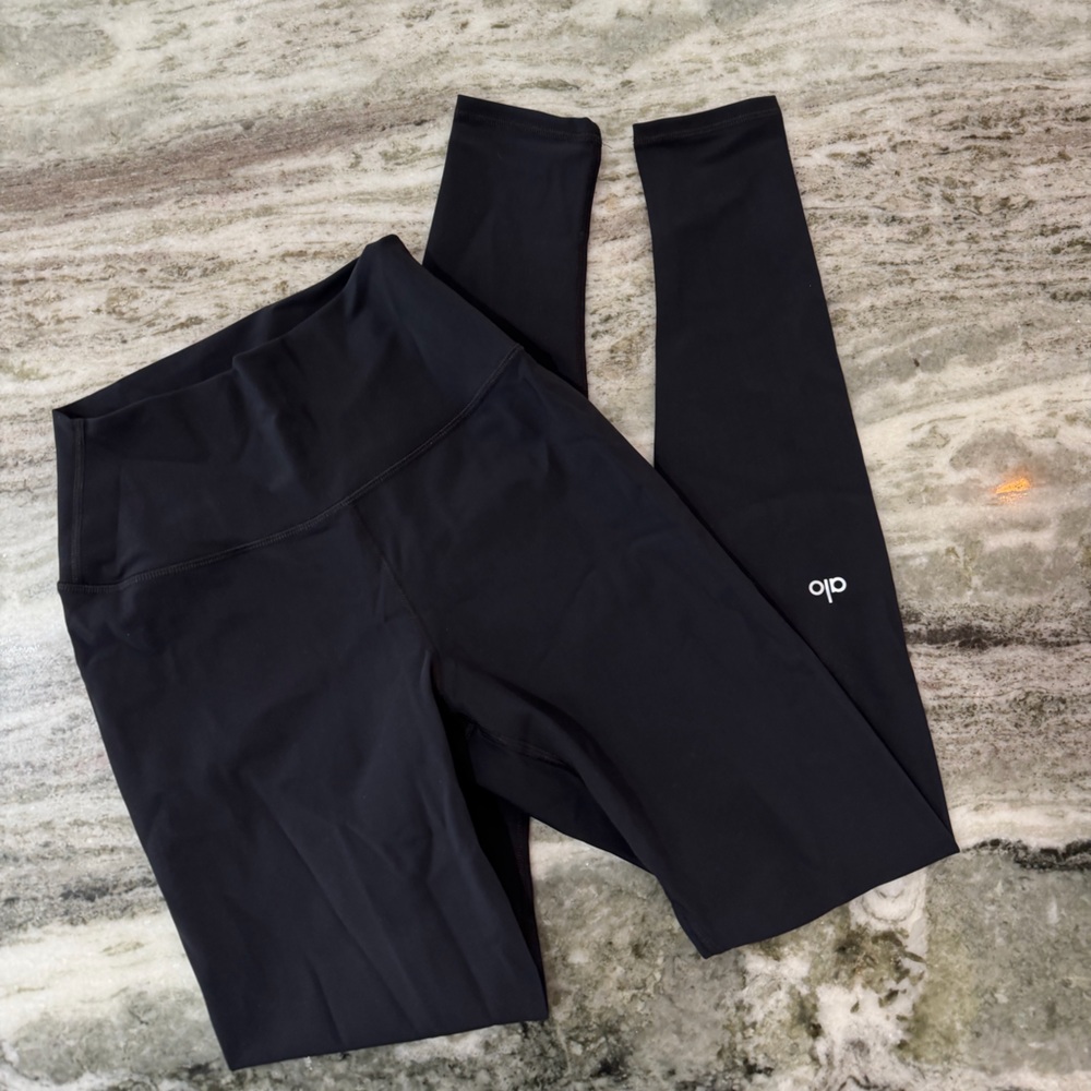 ALO Yoga Black Leggings